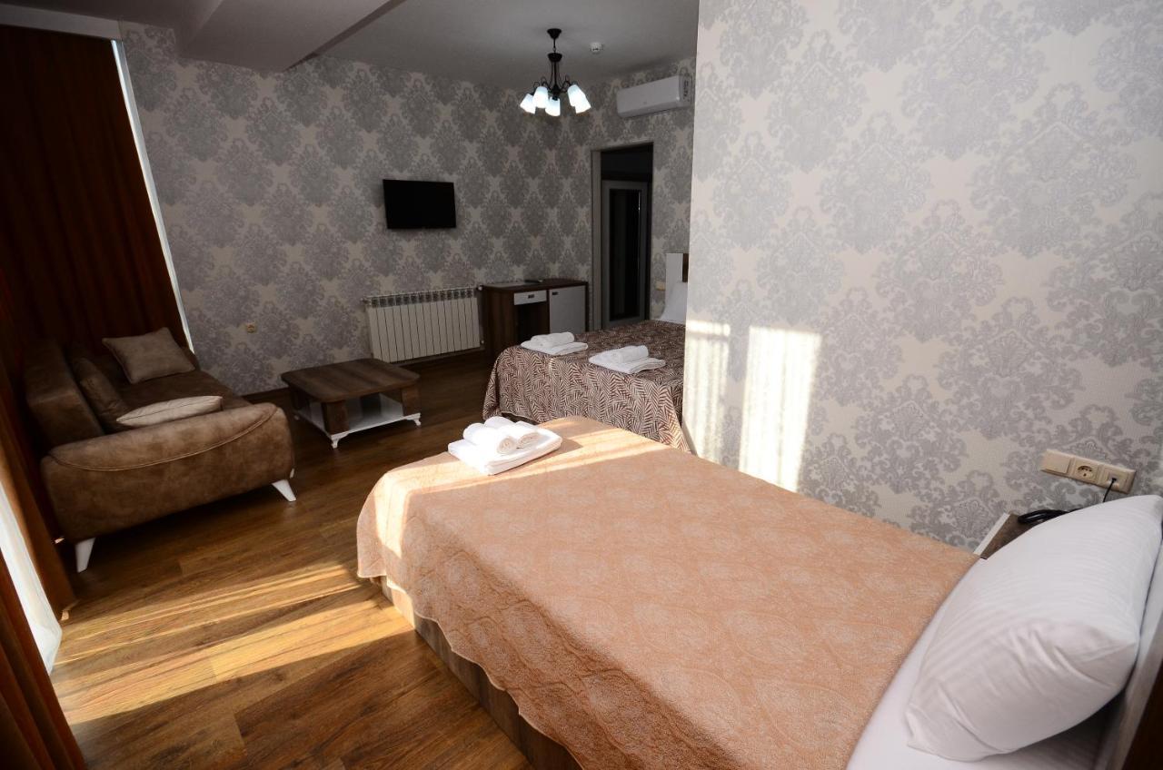 Dream Tower Hotel Batumi Ngoại thất bức ảnh