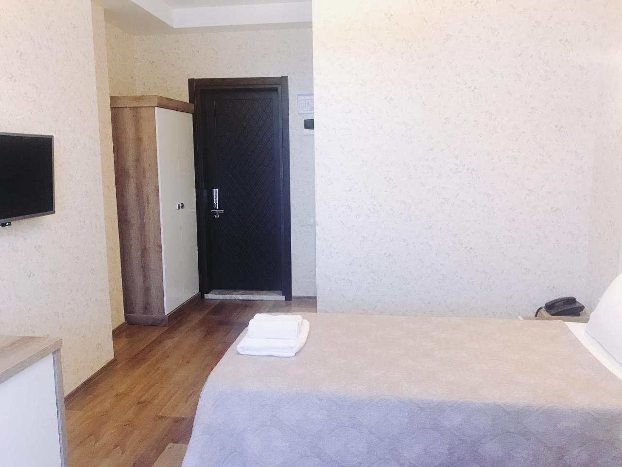 Dream Tower Hotel Batumi Ngoại thất bức ảnh